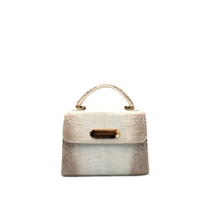 Poise Crocodile himalaya